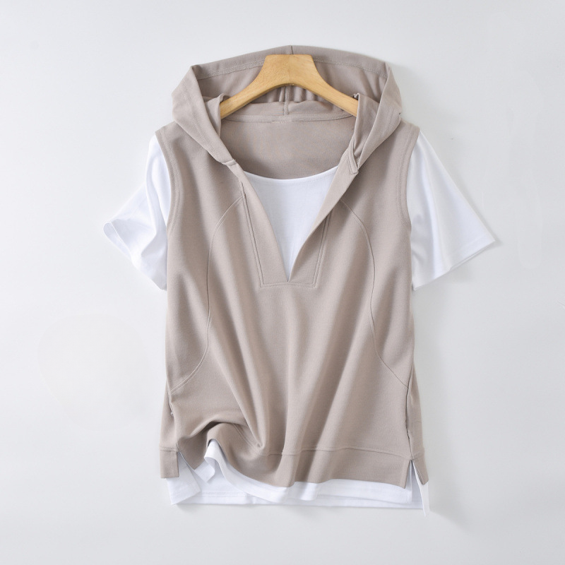 T-shirt con cappuccio a strati chic da donna per un comfort senza sforzo