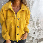 Cappotto corto da donna | Stile risvolto chic