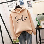 Felpa con cappuccio grafica Comfort Smile da donna