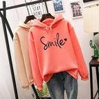 Felpa con cappuccio grafica Comfort Smile da donna