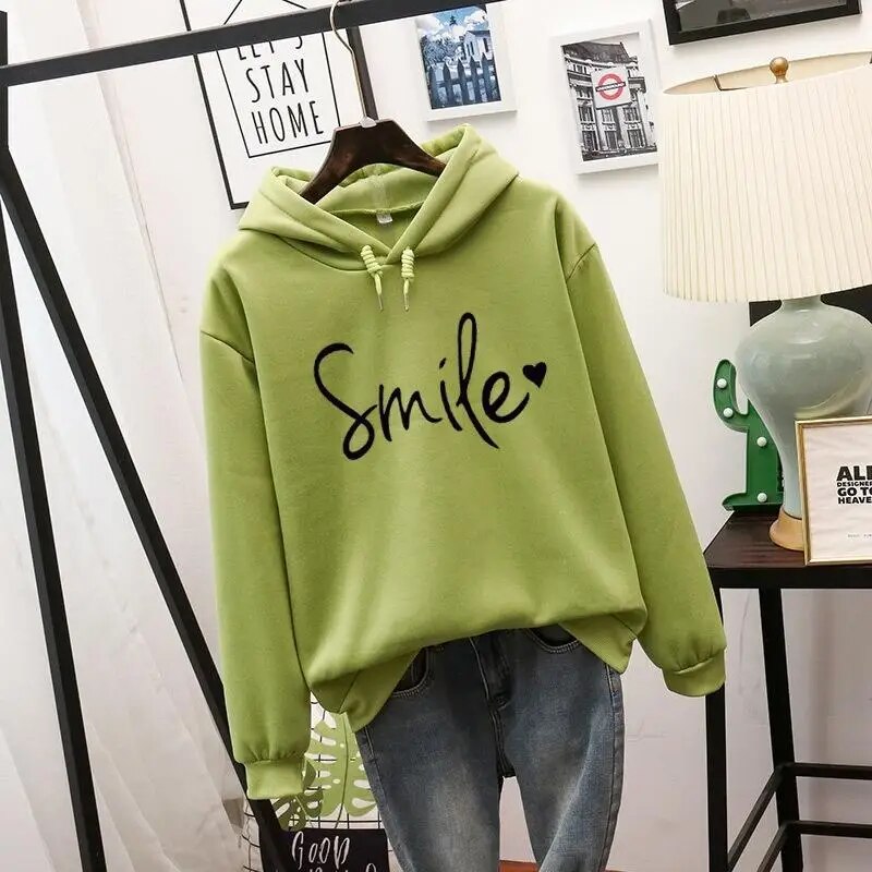 Felpa con cappuccio grafica Comfort Smile da donna