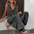 Tuta comoda e ampia da donna: stile versatile per tutti i giorni