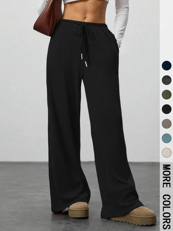 Comodi pantaloni lounge a coste da donna per uno stile rilassato