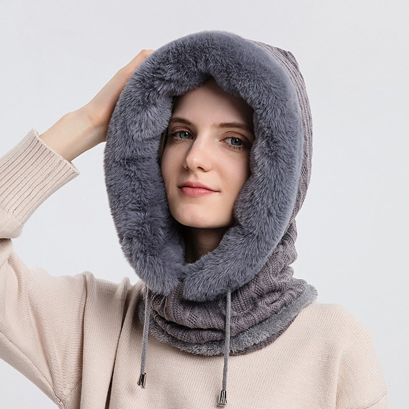 Sciarpa e cappello invernali 3 in 1 da donna: resta accogliente e chic