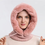 Sciarpa e cappello invernali 3 in 1 da donna: resta accogliente e chic