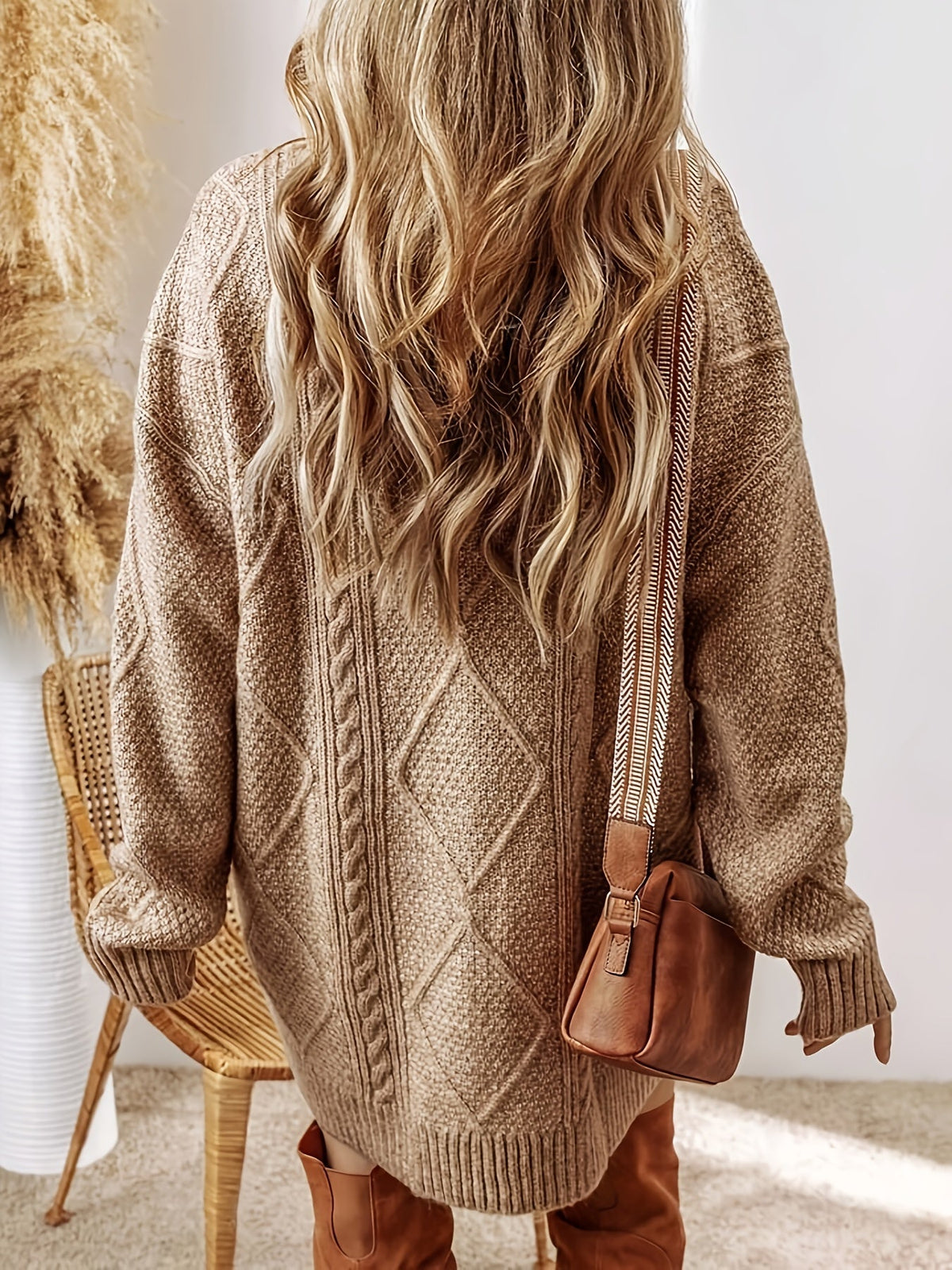 Abito maglione oversize in maglia a trecce da donna