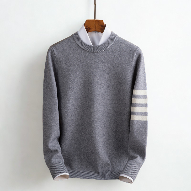 Comodo maglione pullover a righe da donna