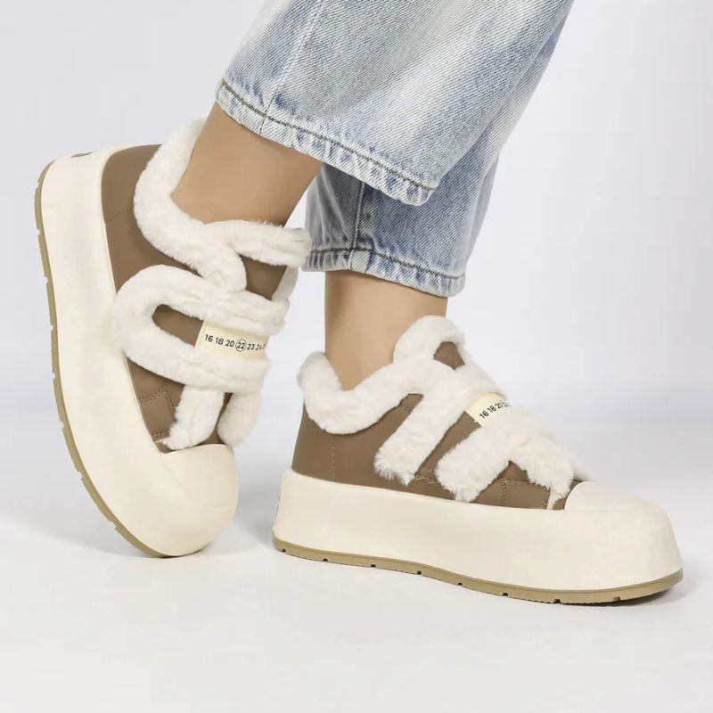 Comode scarpe slip-on invernali da donna con cinturini
