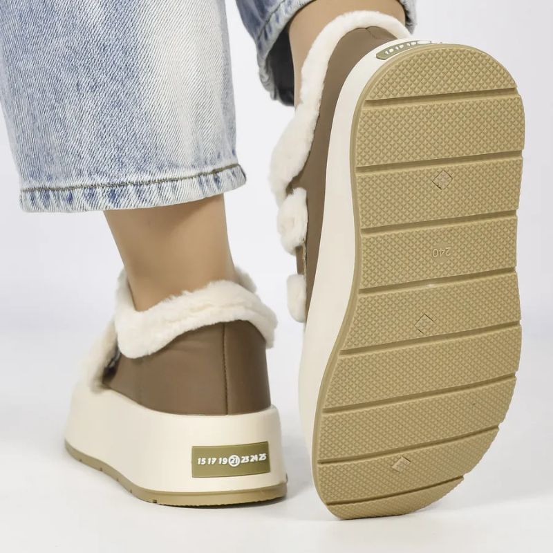 Comode scarpe slip-on invernali da donna con cinturini