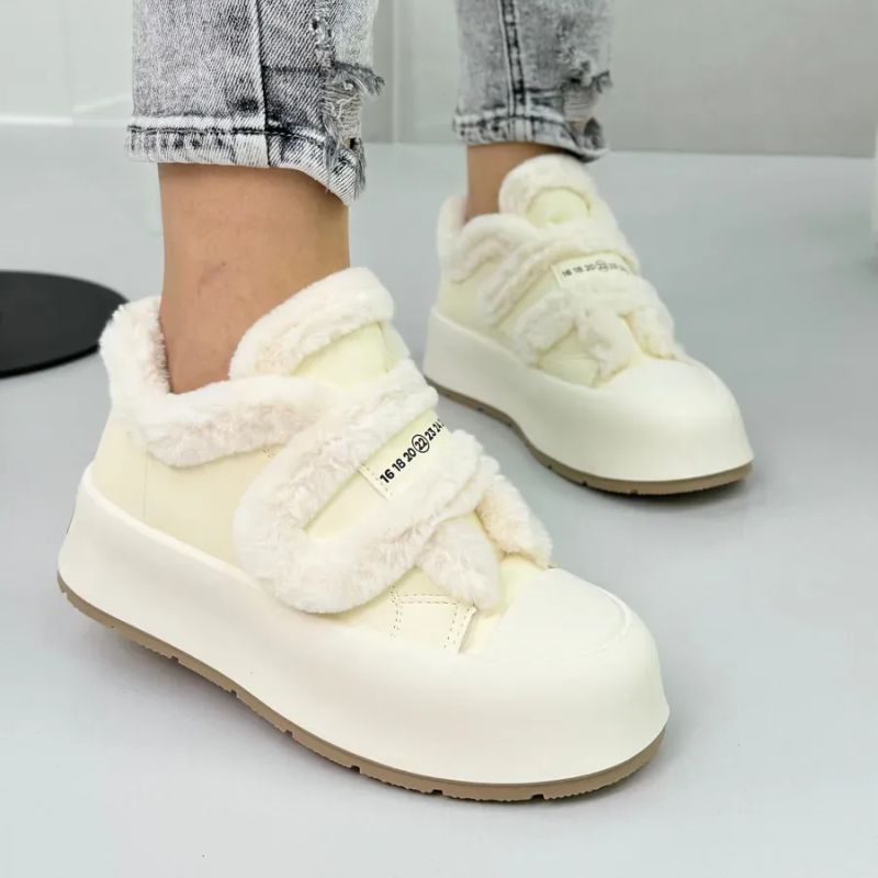 Comode scarpe slip-on invernali da donna con cinturini