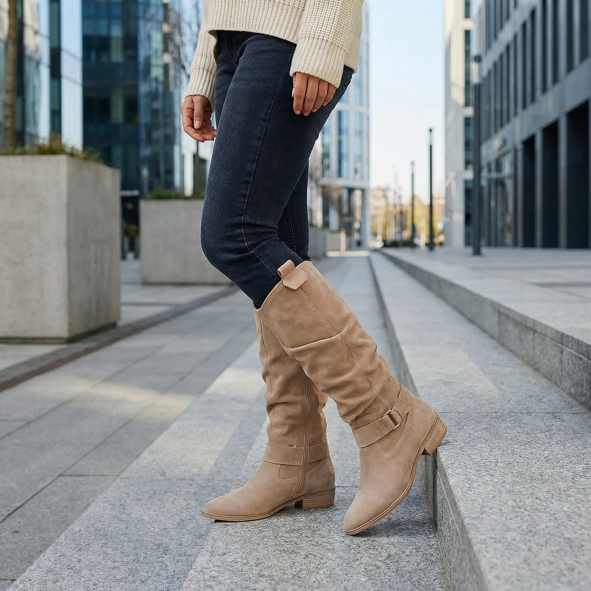 Stivali eleganti al ginocchio da donna: stile e comfort senza sforzo