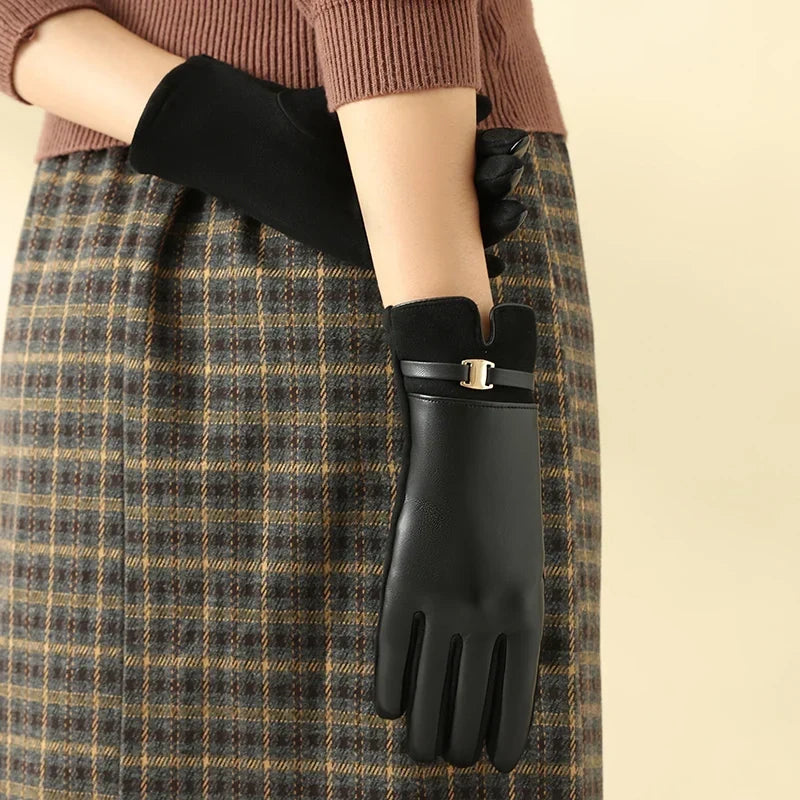 Guanti eleganti in pelle da donna per il calore invernale