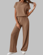 Set da due pezzi a coste da donna: top a maniche corte e pantaloni a gamba larga