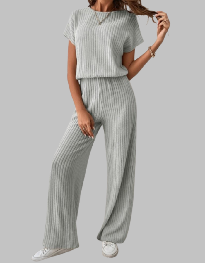 Set da due pezzi a coste da donna: top a maniche corte e pantaloni a gamba larga