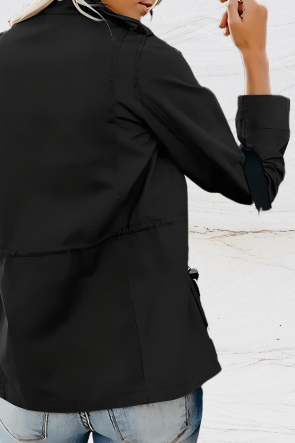 Giacca elegante da donna aperta sul davanti per uno stile disinvolto