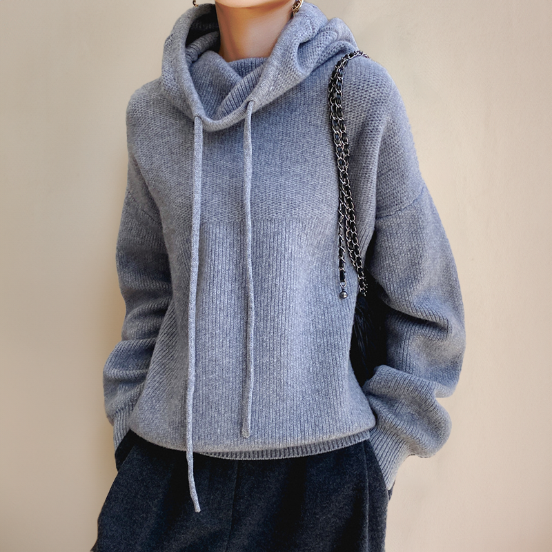 Maglione dolcevita morbido ed elegante da donna
