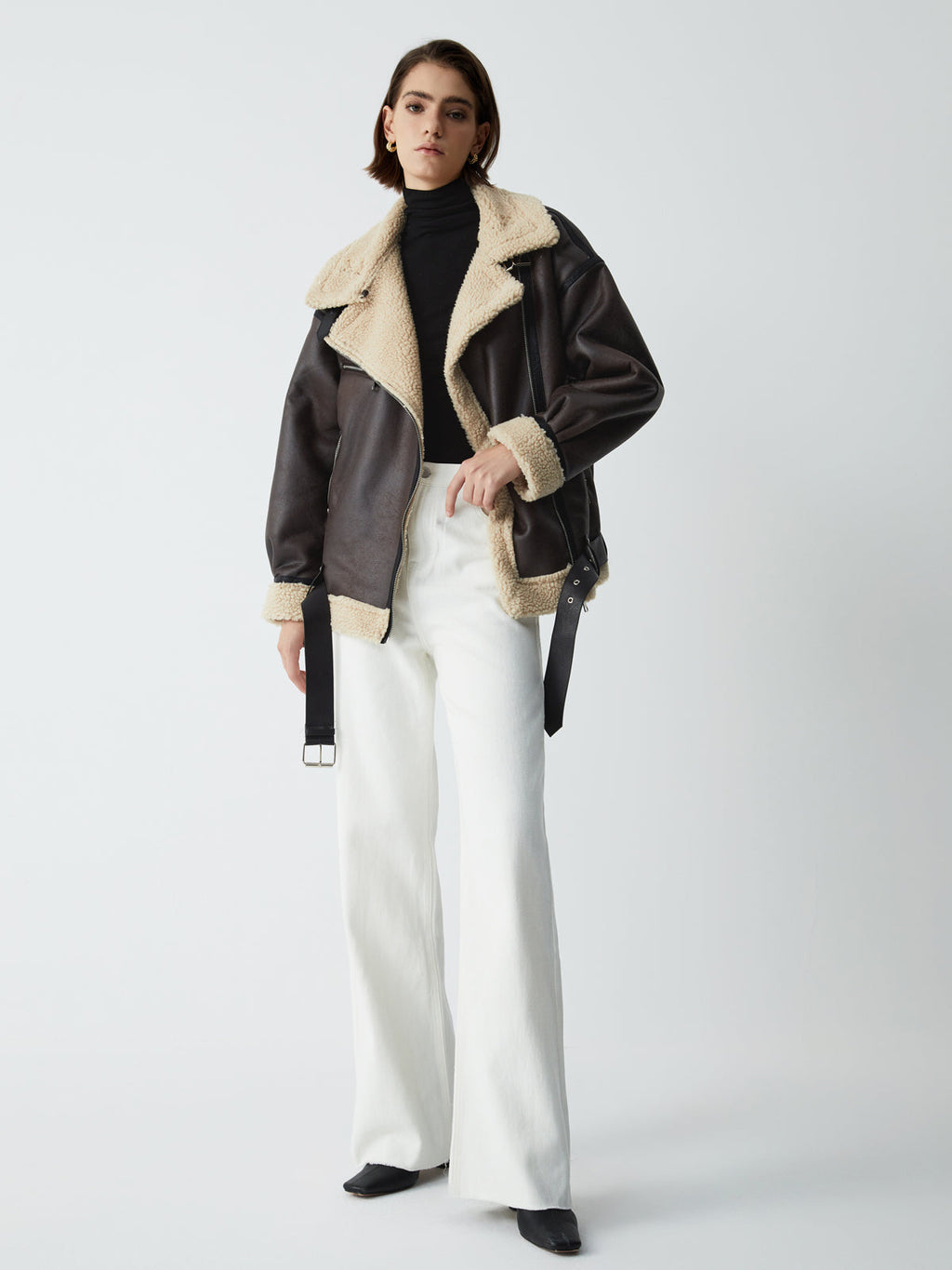 Giacca da aviatore marrone alla moda da donna