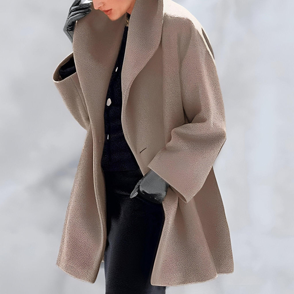 Cappotto oversize senza tempo da donna per uno stile disinvolto