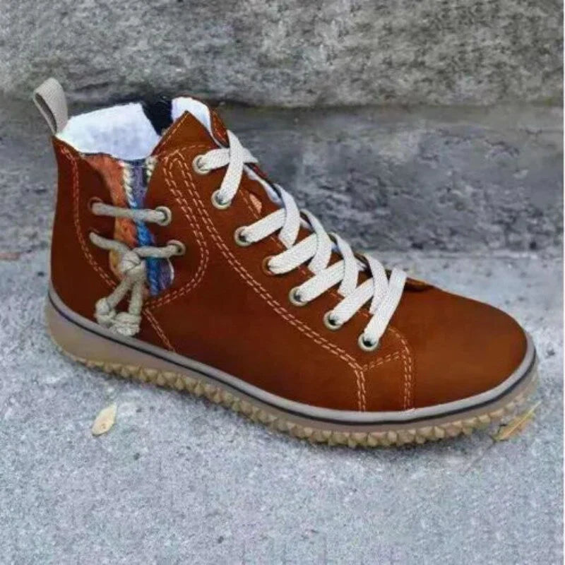 Stivali invernali vintage da donna: calzature calde ed eleganti