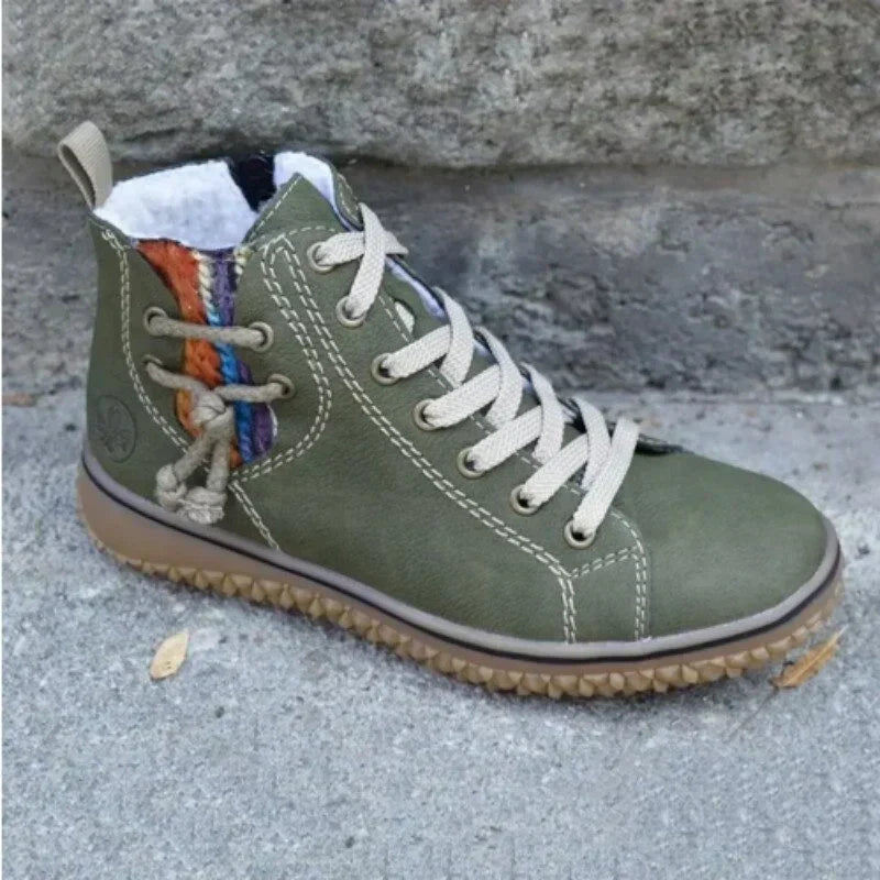 Stivali invernali vintage da donna: calzature calde ed eleganti