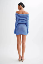 Miniabito da donna in maglia Homecoming con maniche lunghe con spalle scoperte e polsini a campana